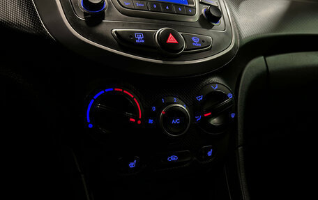 Hyundai Solaris II рестайлинг, 2014 год, 1 049 000 рублей, 13 фотография