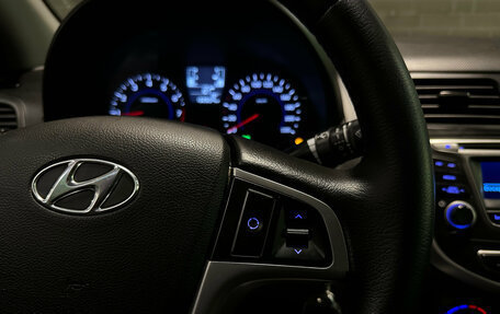 Hyundai Solaris II рестайлинг, 2014 год, 1 049 000 рублей, 18 фотография