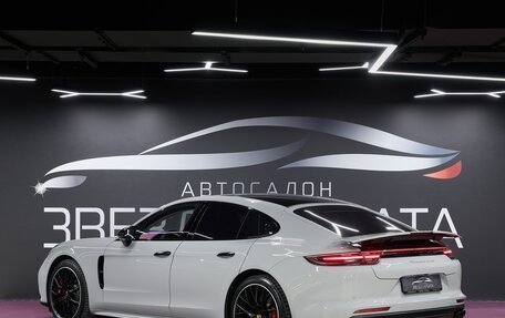 Porsche Panamera II рестайлинг, 2019 год, 12 749 000 рублей, 3 фотография