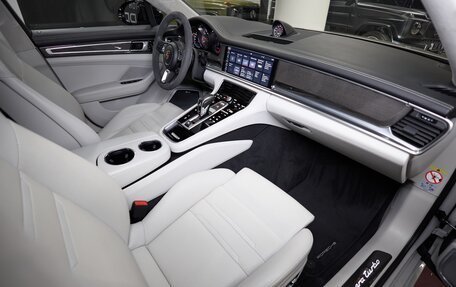 Porsche Panamera II рестайлинг, 2019 год, 12 749 000 рублей, 16 фотография