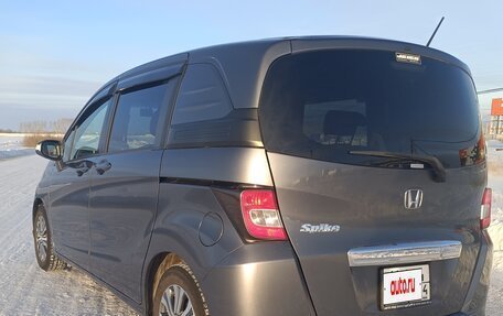 Honda Freed I, 2012 год, 1 250 000 рублей, 8 фотография