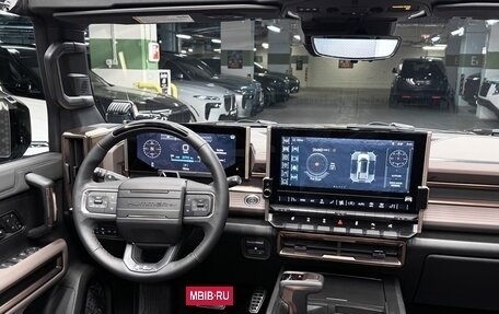 GMC Hummer EV, 2024 год, 18 490 000 рублей, 4 фотография