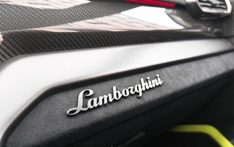 Lamborghini Urus I, 2023 год, 35 490 000 рублей, 28 фотография