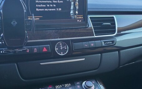 Audi A8, 2010 год, 1 600 000 рублей, 14 фотография