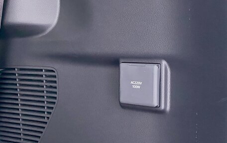 Toyota Land Cruiser Prado, 2024 год, 9 990 000 рублей, 8 фотография