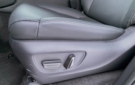 Toyota Land Cruiser Prado, 2024 год, 9 990 000 рублей, 11 фотография