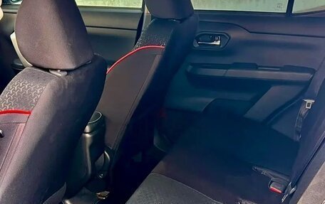 Toyota Raize I, 2022 год, 1 631 000 рублей, 12 фотография