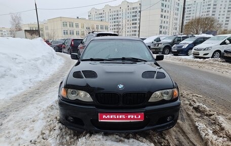 BMW 3 серия, 2004 год, 1 100 000 рублей, 1 фотография