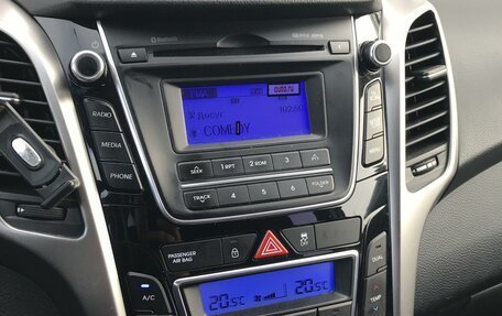 Hyundai i30 II рестайлинг, 2012 год, 850 000 рублей, 16 фотография