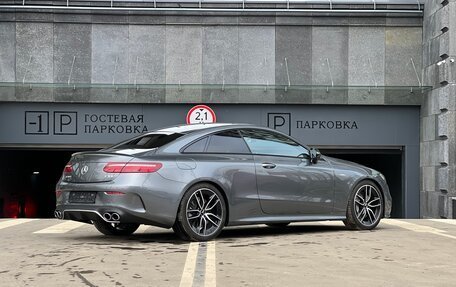 Mercedes-Benz E-Класс AMG, 2018 год, 5 750 000 рублей, 5 фотография