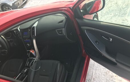 Hyundai i30 II рестайлинг, 2012 год, 850 000 рублей, 18 фотография