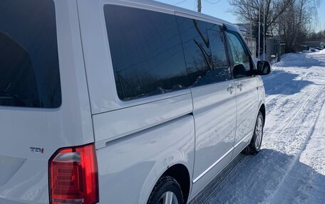 Volkswagen Caravelle T6 рестайлинг, 2016 год, 3 750 000 рублей, 5 фотография