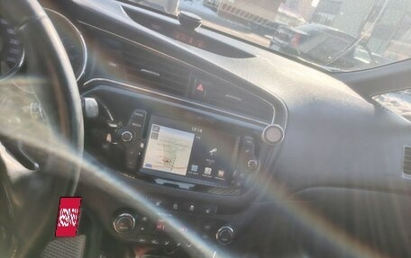 KIA cee'd III, 2017 год, 850 000 рублей, 16 фотография