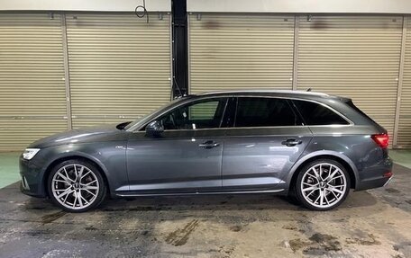 Audi A4, 2017 год, 1 490 000 рублей, 4 фотография