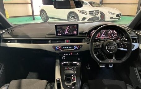 Audi A4, 2017 год, 1 490 000 рублей, 15 фотография