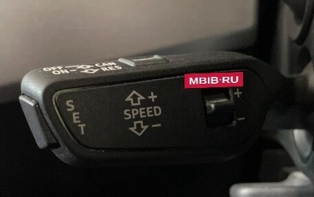 Audi A4, 2017 год, 1 490 000 рублей, 26 фотография