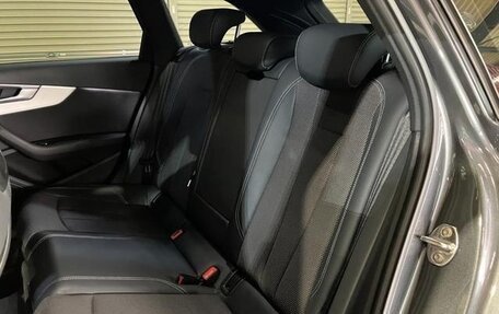 Audi A4, 2017 год, 1 490 000 рублей, 31 фотография