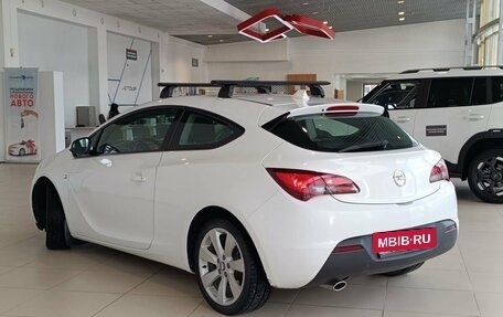 Opel Astra J, 2013 год, 850 000 рублей, 10 фотография