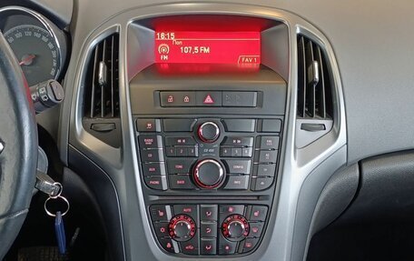 Opel Astra J, 2013 год, 850 000 рублей, 29 фотография