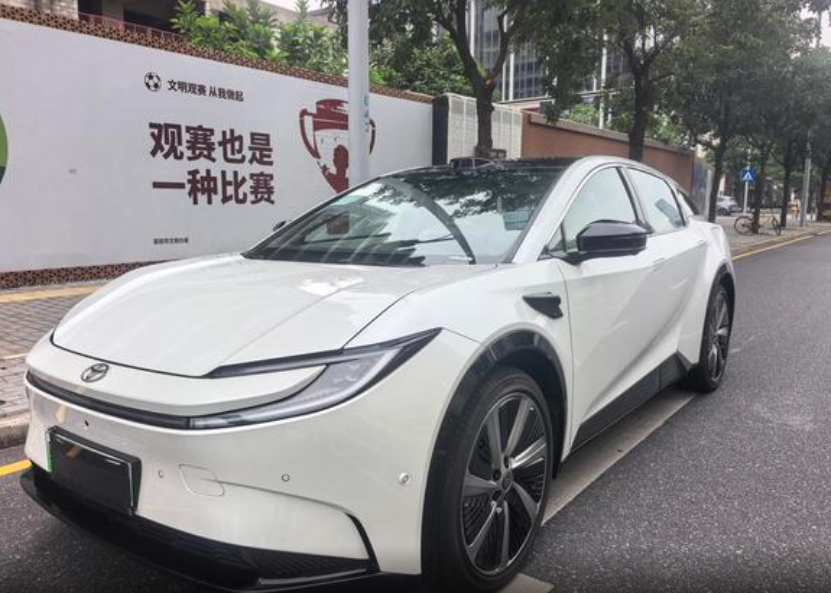 Toyota Avalon XX50, 2025 год, 4 450 000 рублей, 1 фотография