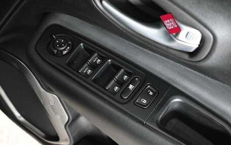 Jeep Renegade I рестайлинг, 2018 год, 1 350 000 рублей, 16 фотография