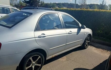 KIA Cerato I, 2005 год, 300 000 рублей, 1 фотография