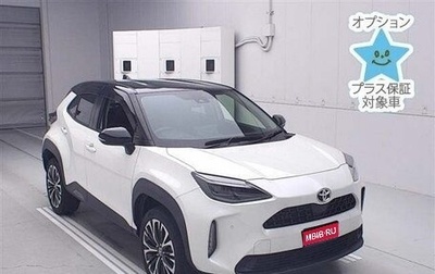 Toyota Yaris Cross, 2022 год, 1 790 000 рублей, 1 фотография