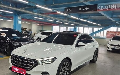 Mercedes-Benz E-Класс, 2024 год, 6 547 300 рублей, 1 фотография