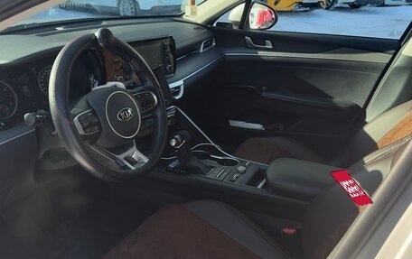 KIA K5, 2021 год, 2 050 000 рублей, 5 фотография