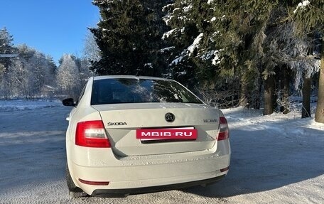 Skoda Octavia, 2017 год, 999 999 рублей, 4 фотография
