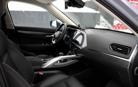 Geely Tugella FY11, 2022 год, 2 816 000 рублей, 6 фотография