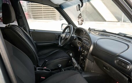 Chevrolet Niva I рестайлинг, 2018 год, 565 000 рублей, 6 фотография