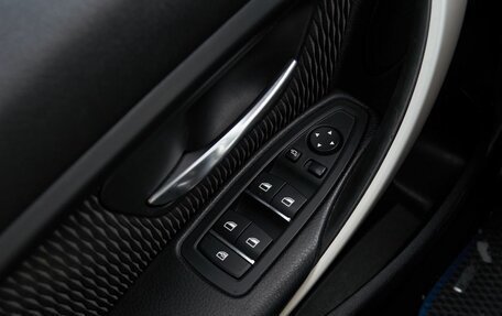 BMW 3 серия, 2015 год, 1 638 000 рублей, 12 фотография