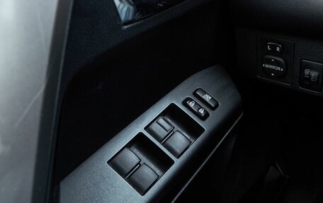 Toyota RAV4, 2018 год, 2 420 000 рублей, 13 фотография