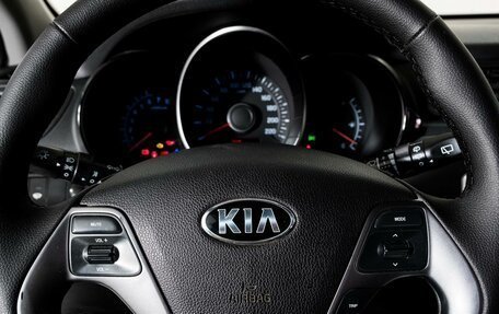 KIA Rio III рестайлинг, 2017 год, 1 050 000 рублей, 10 фотография