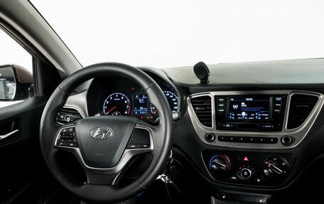 Hyundai Solaris II рестайлинг, 2021 год, 1 180 000 рублей, 14 фотография