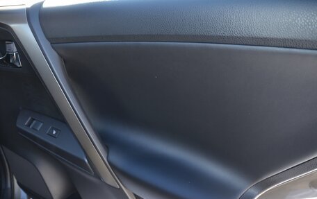 Toyota RAV4, 2017 год, 3 535 000 рублей, 15 фотография