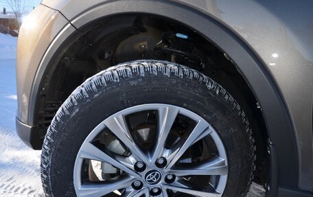 Toyota RAV4, 2017 год, 3 535 000 рублей, 18 фотография