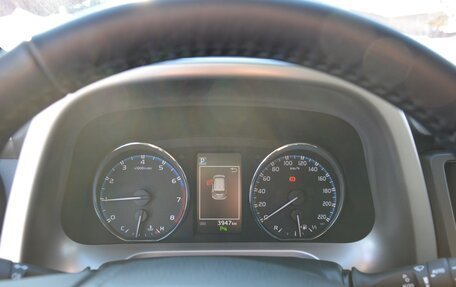 Toyota RAV4, 2017 год, 3 535 000 рублей, 25 фотография