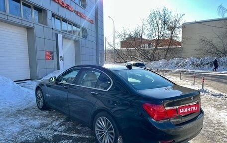 BMW 7 серия, 2011 год, 2 390 000 рублей, 2 фотография