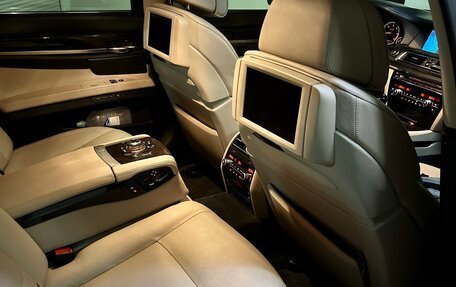 BMW 7 серия, 2011 год, 2 390 000 рублей, 29 фотография