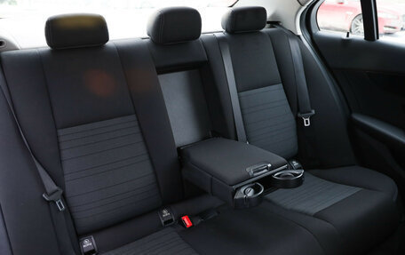 Mercedes-Benz C-Класс, 2016 год, 1 999 000 рублей, 24 фотография