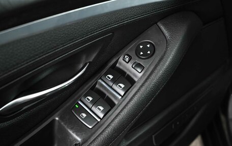 BMW 5 серия, 2011 год, 1 735 000 рублей, 18 фотография