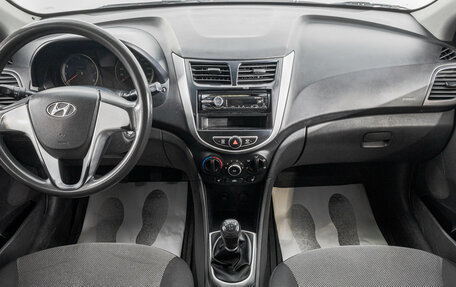 Hyundai Solaris II рестайлинг, 2011 год, 659 000 рублей, 10 фотография