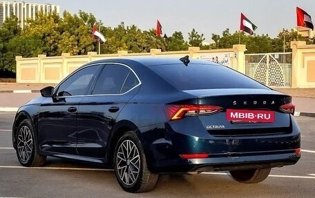 Skoda Octavia IV, 2023 год, 2 042 000 рублей, 8 фотография