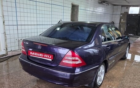 Mercedes-Benz C-Класс, 2000 год, 550 000 рублей, 3 фотография