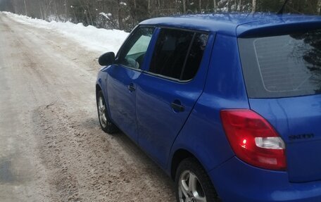 Skoda Fabia II, 2009 год, 325 000 рублей, 2 фотография