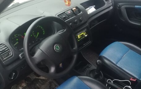 Skoda Fabia II, 2009 год, 325 000 рублей, 6 фотография