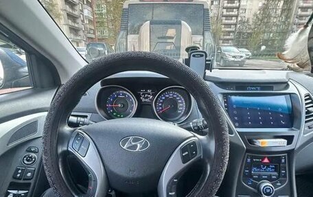 Hyundai Elantra V, 2014 год, 1 100 000 рублей, 2 фотография