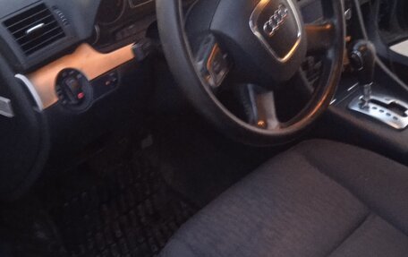 Audi A4, 2006 год, 720 000 рублей, 12 фотография